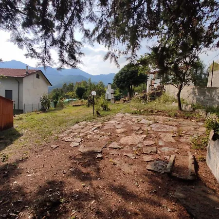 Apartament Con Giardino Privato. Rubiana