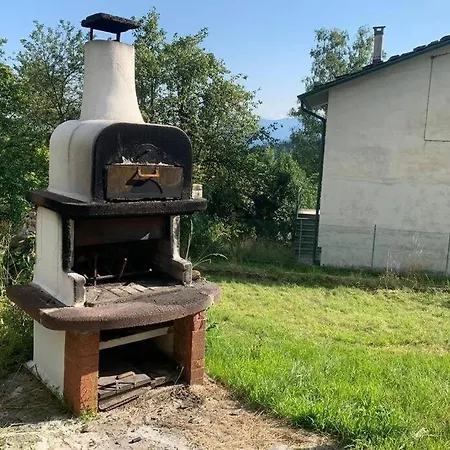 Con Giardino Privato. Lägenhet *