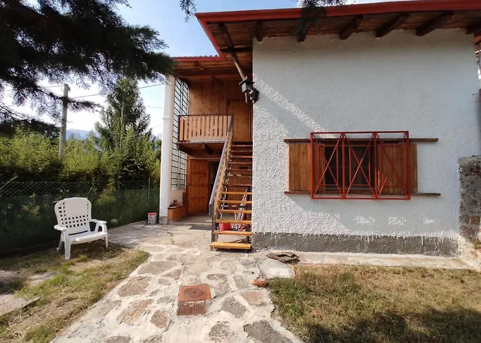 Con Giardino Privato. شقة *