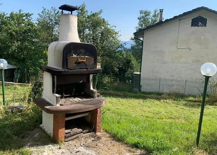 Con Giardino Privato. شقة *